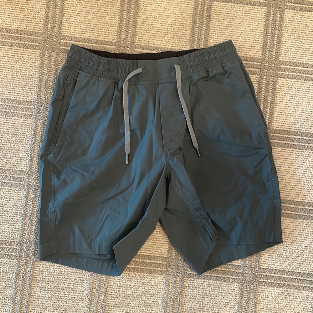 Lululemon Mens Bowline Short